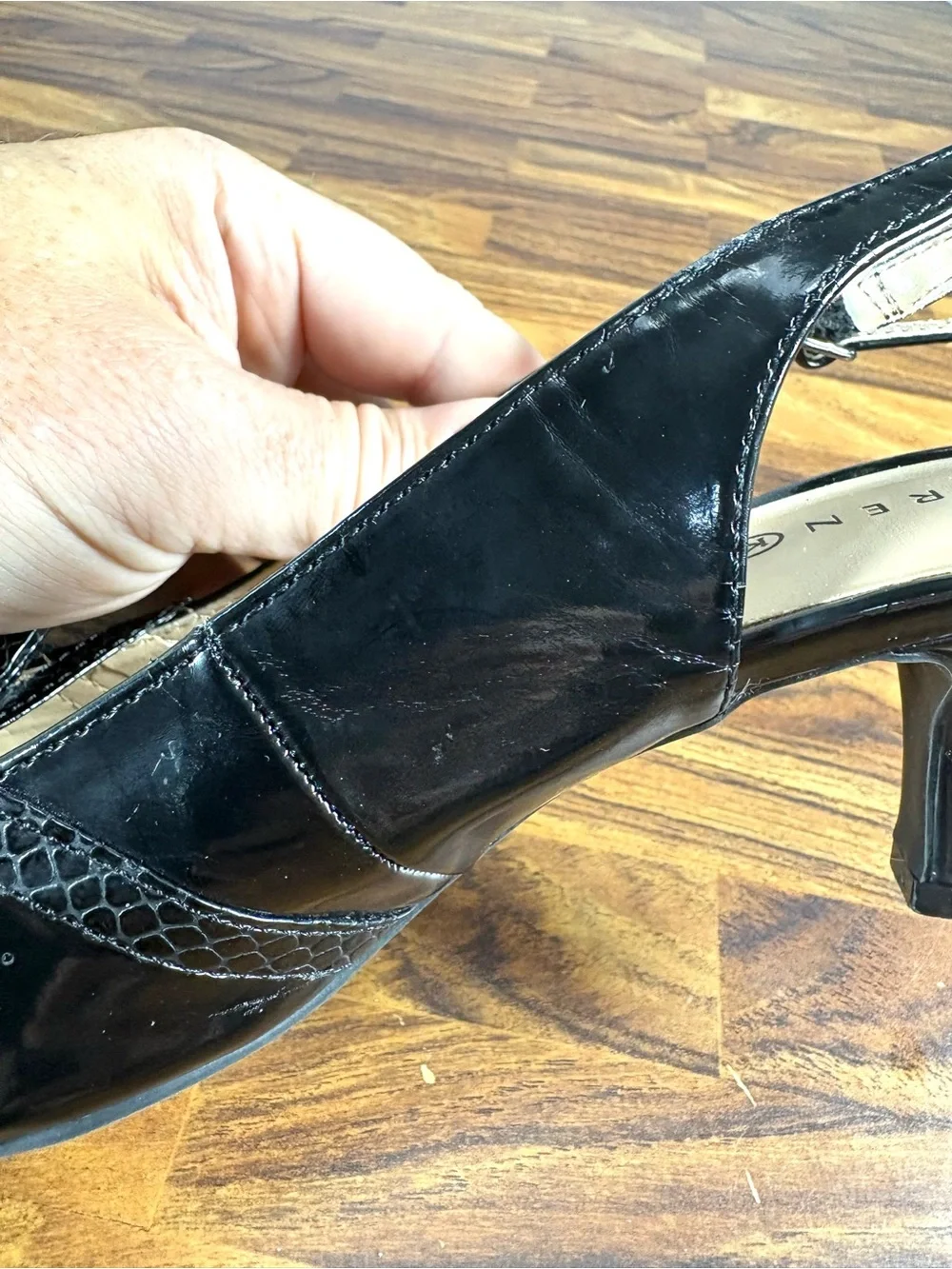 Karen Scott Black Pointed Toe Slingback Kitten Heels Womens 7M Y2K